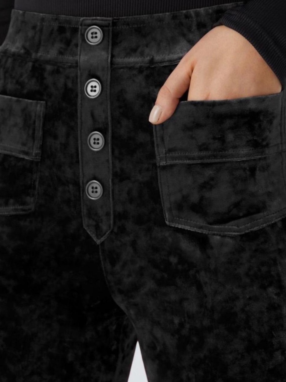 Halara NWT Black velvet wide leg trousers with front pockets and button detail. - Picture 3 of 14